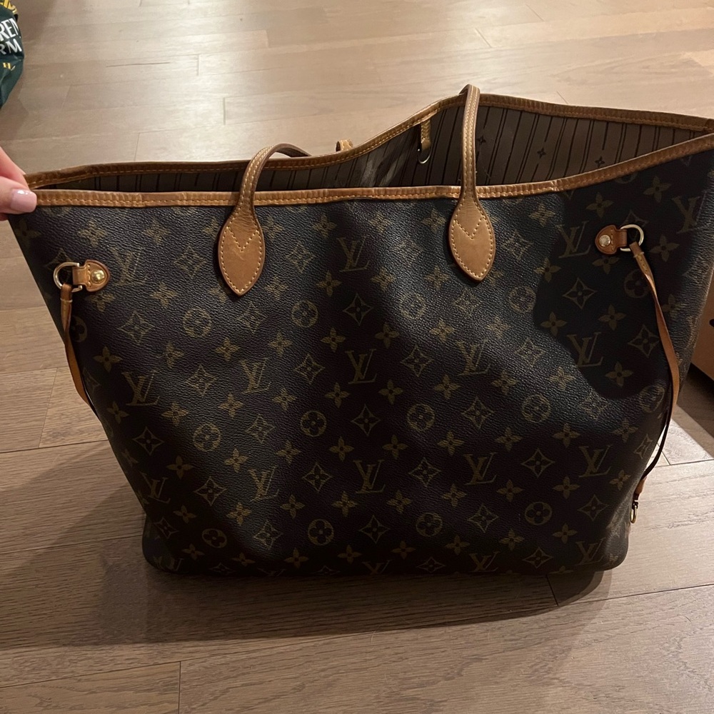 Louis Vuitton Neverfull GM